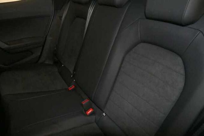 SEAT Arona 1.0 TSI (110ps) XCELLENCE Lux SUV