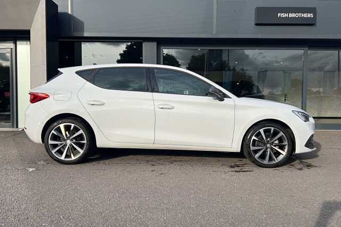 SEAT Leon 1.5 eTSI (150ps) FR Sport DSG