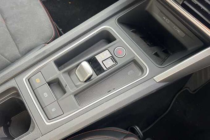 SEAT Leon 1.5 eTSI (150ps) FR Sport DSG