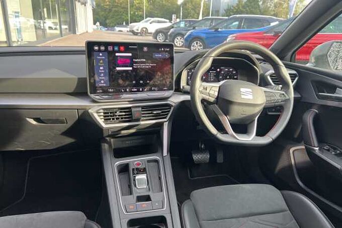 SEAT Leon 1.5 eTSI (150ps) FR Sport DSG