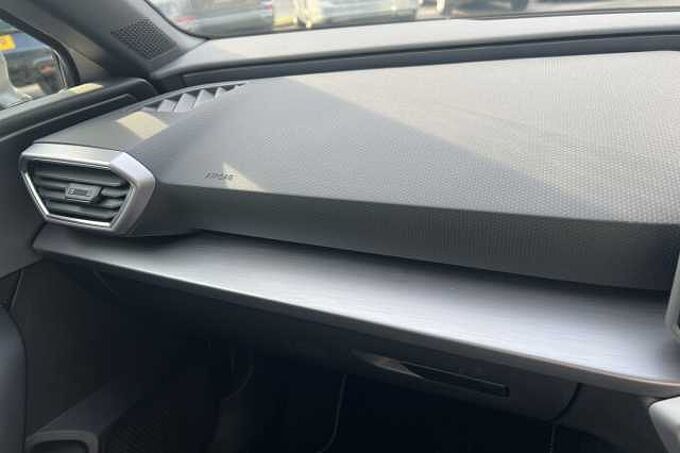 SEAT Leon 1.5 eTSI (150ps) FR Sport DSG